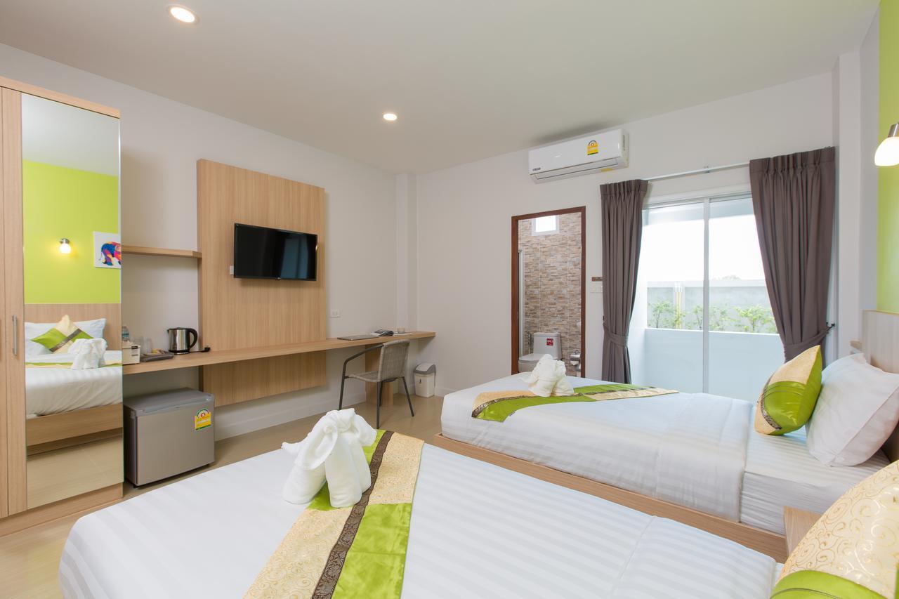Phant At Thalang Service Apartment Екстер'єр фото